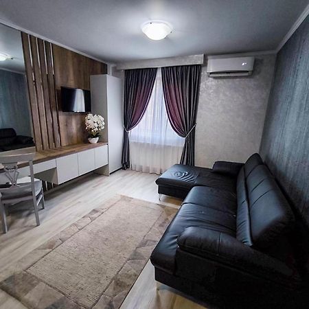 Hotel Dorobanti Iasi Buitenkant foto