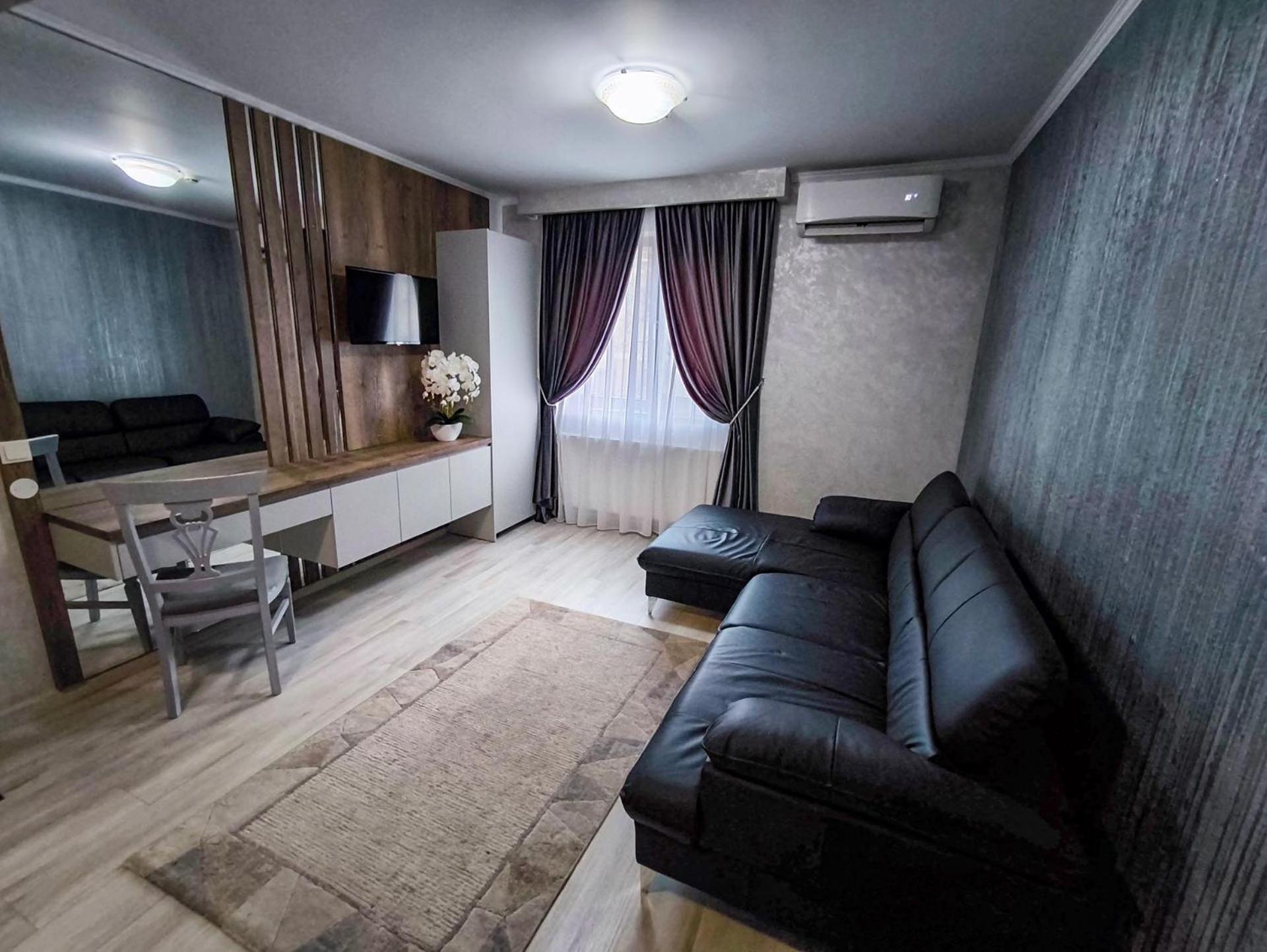 Hotel Dorobanti Iasi Buitenkant foto