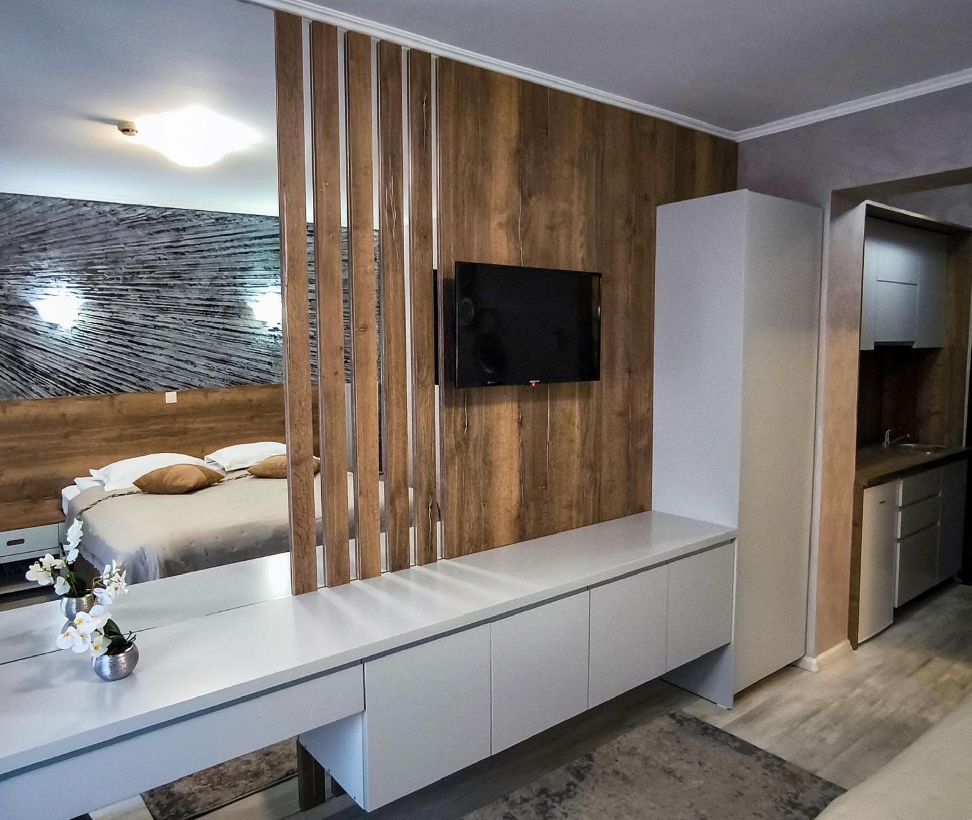 Hotel Dorobanti Iasi Buitenkant foto