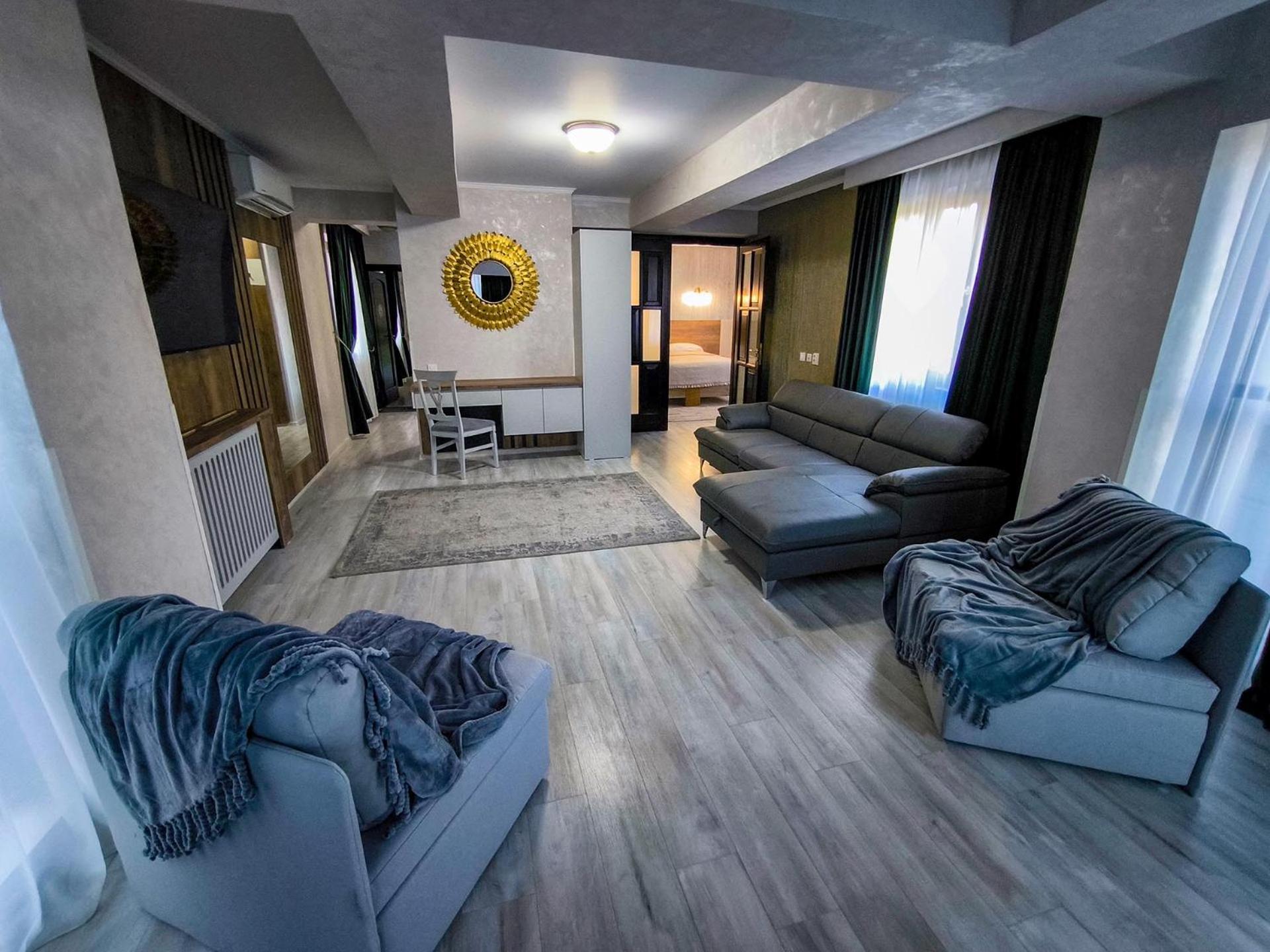 Hotel Dorobanti Iasi Buitenkant foto